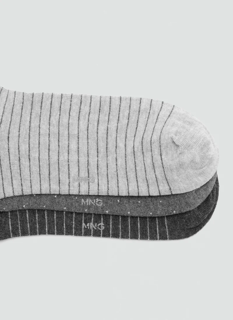 مانجو مان Socks Trira