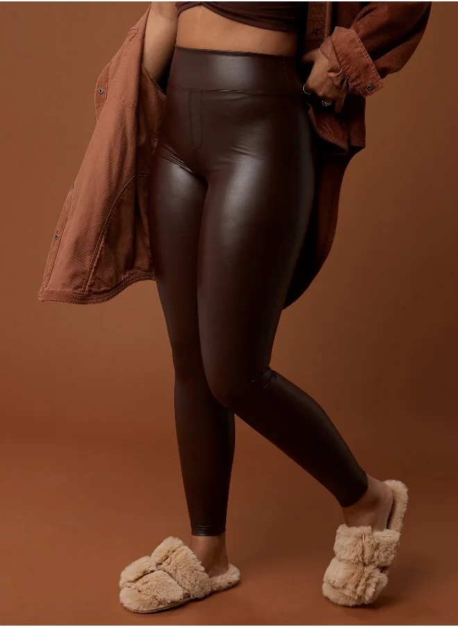آري من امريكان ايجل OFFLINE By Aerie Real Luxe Faux Leather Legging