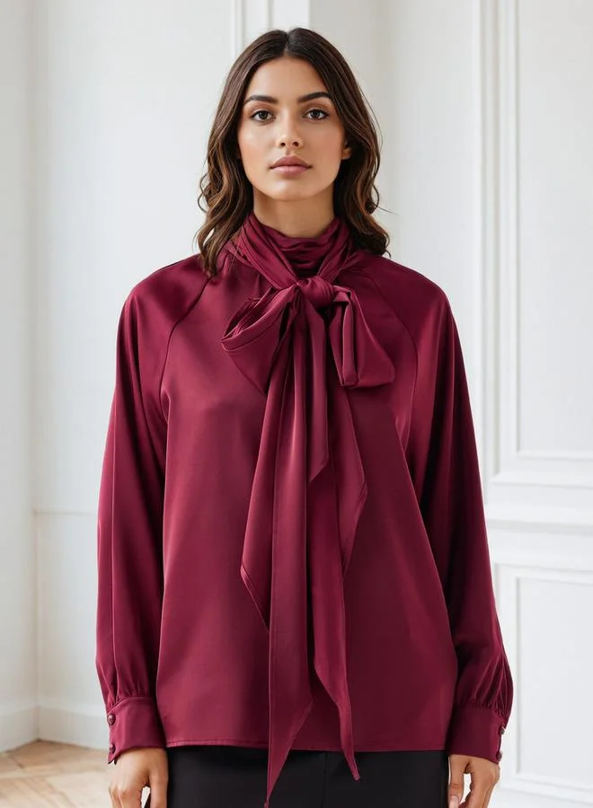 Iconic Iconic Regular Fit Bow Neck Top