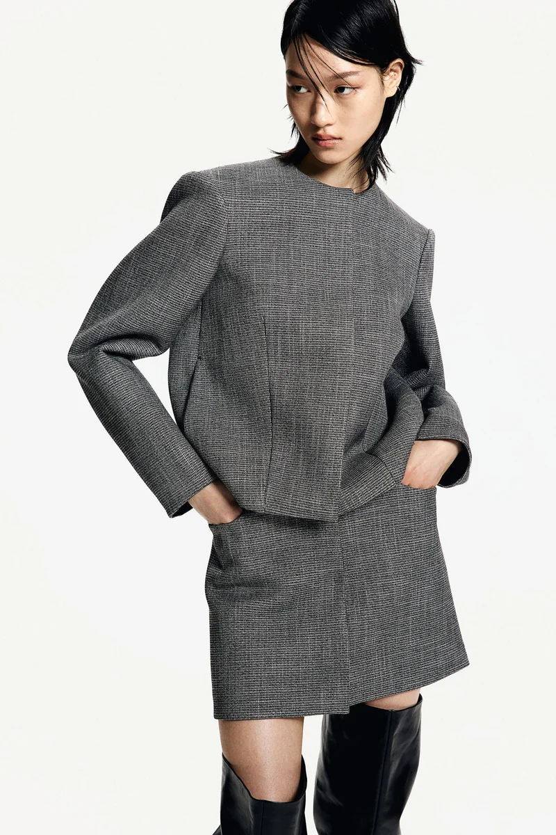 H&M Structured Twill Mini Skirt