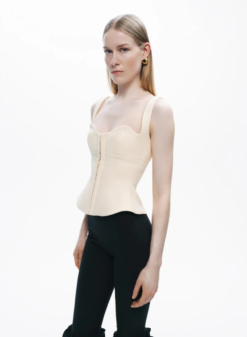 نوكتورن بلوزة بتصميم كورست