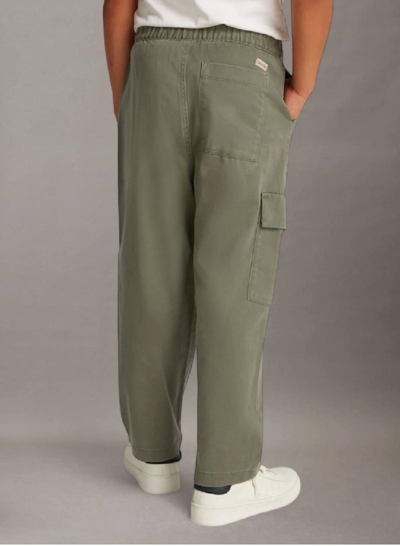 Calvin Klein Jeans Relaxed Skater Cargo Trousers - Image 2