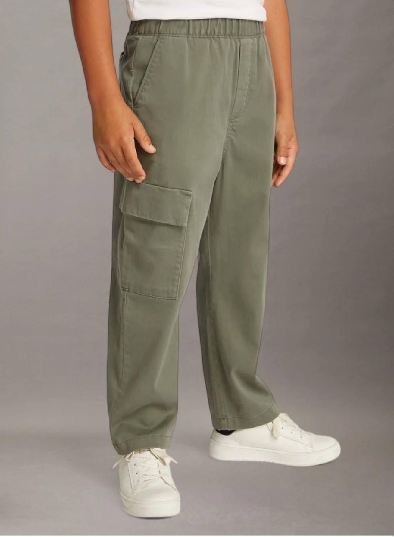 Calvin Klein Jeans Relaxed Skater Cargo Trousers - Image 1