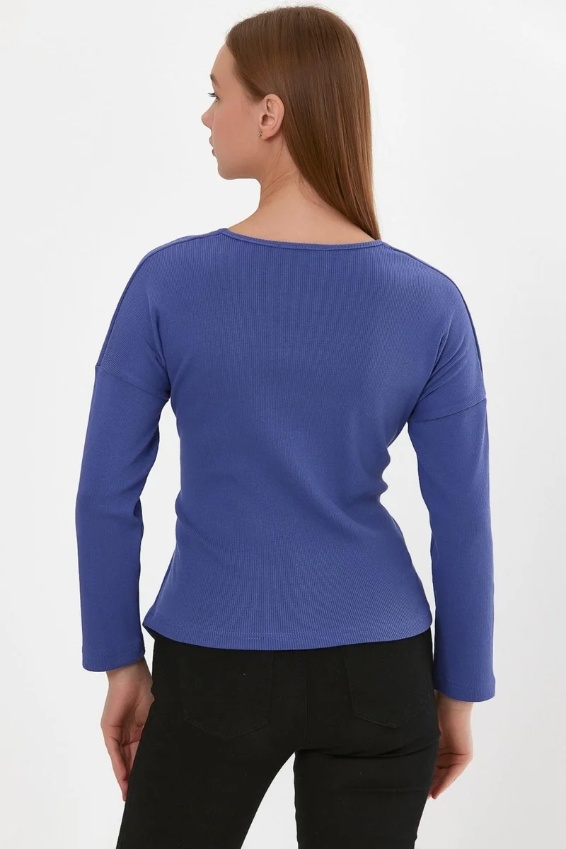 الكسندر جاردي Double Breasted Cross Collar Blouse (B22-301A)