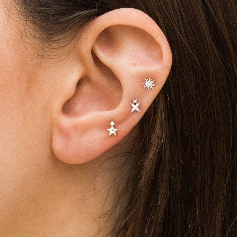 VRIUA Hypoallergenic Flat Back Earrings for Women - Small Silver Stars Sun Starburst Flat Back Stud Earrings Cartilage Helix Piercing Jewelry - Image 3