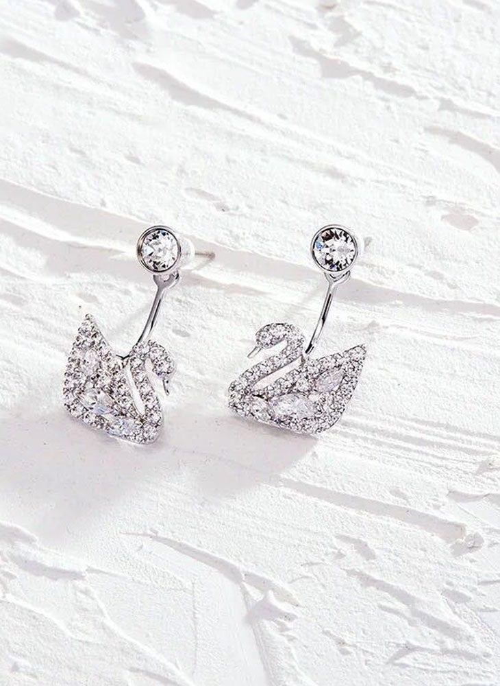 عام أقراط متدلية من بحيرة البجع - Image 4