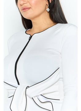 EMPORIO ARMANI Women Regular Fit Solid Semi-Formal Blazer, White  - Image 2