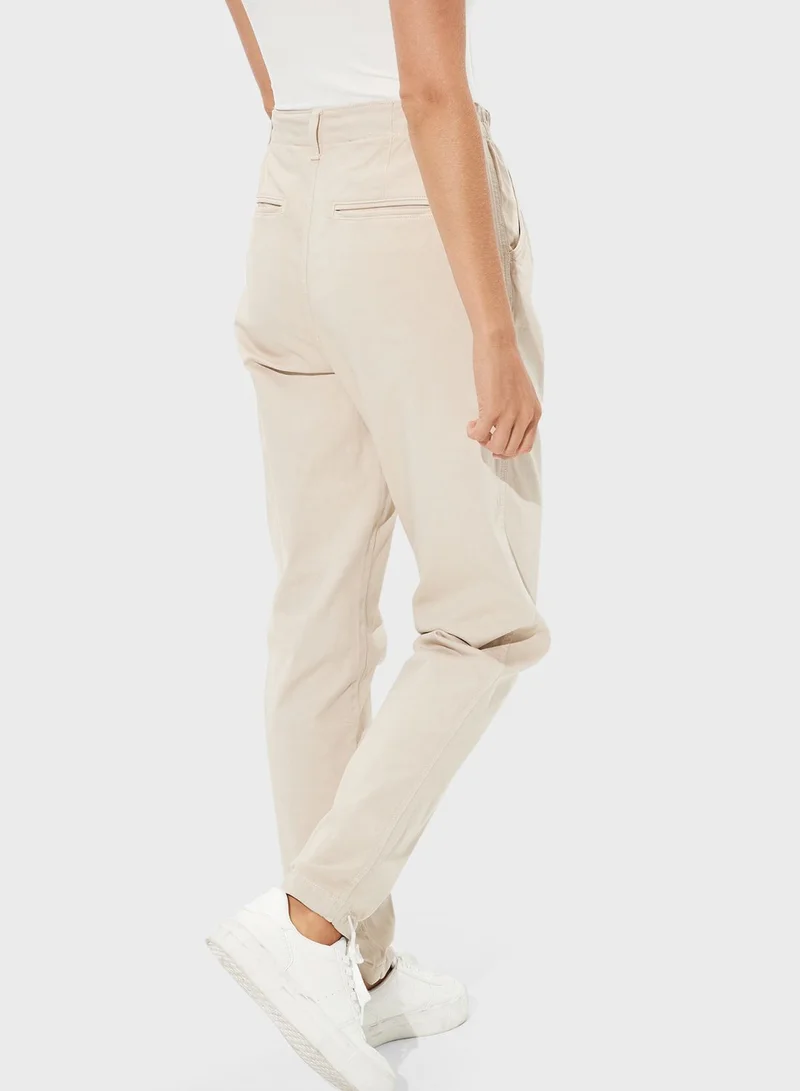 American Eagle Roll Hem Mom Jeans