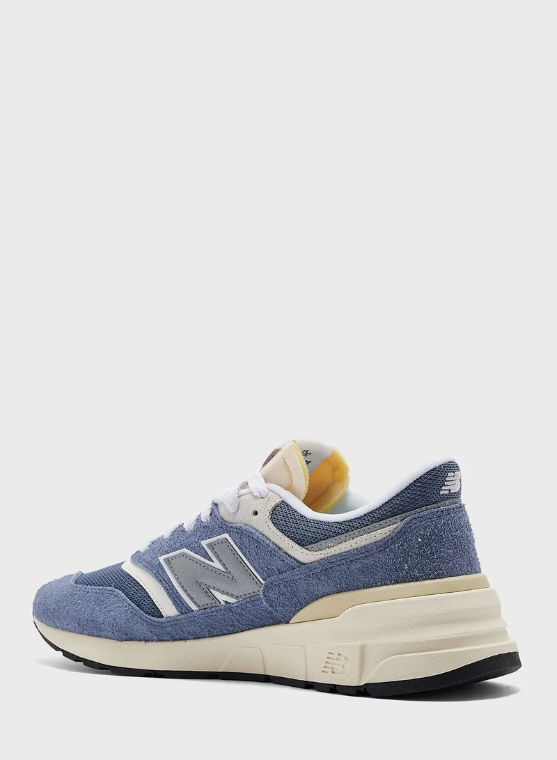 New Balance 997R low top sneaker