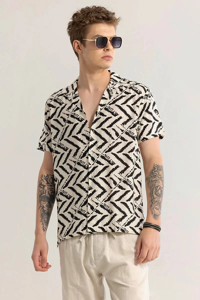 سنيتش قميص بيج هندسي من نيبولارا