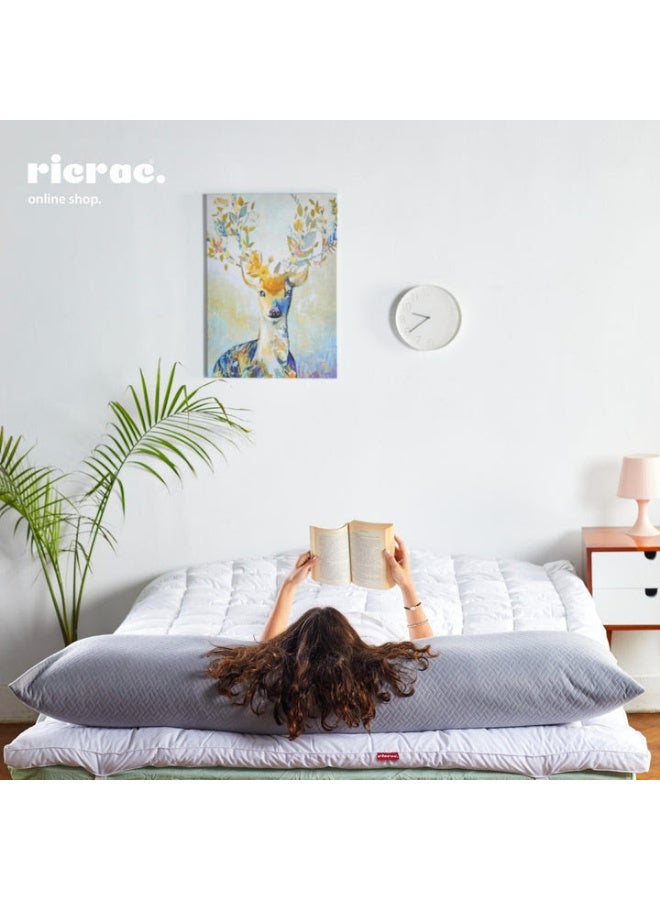 ريكراك وسادة طويلة من الألياف مع غطاء قطني رمادي فاتح مقاس 180 سم - Image 2