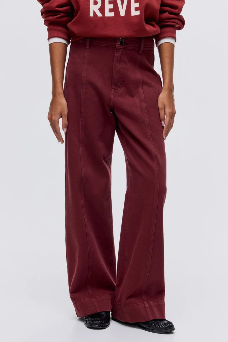 اتش اند ام جينز بخصر عالي وقصّة واسعة