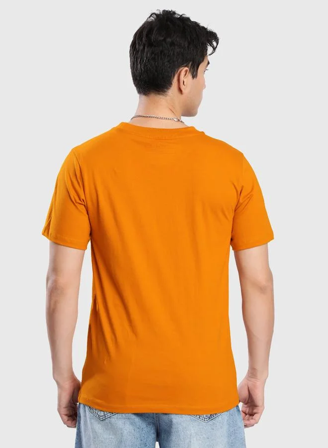 Styli Men Mustard Solid Regular Fit T-Shirt By Bene Kleed