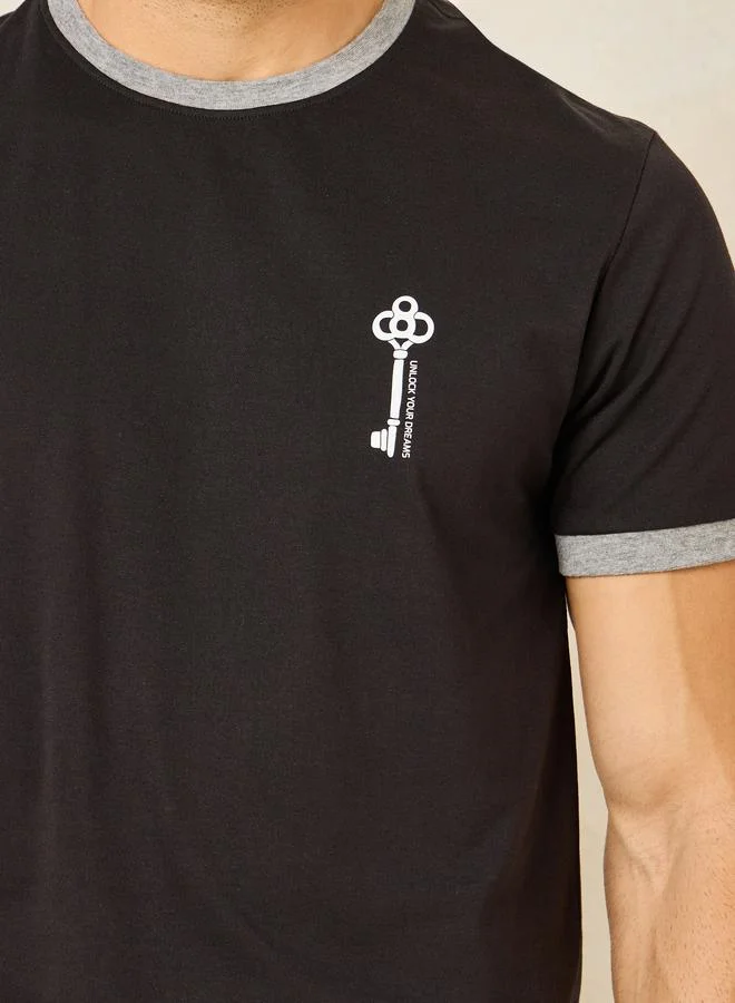 ستايلي Key Print Crew Neck T-Shirt & Shorts Set