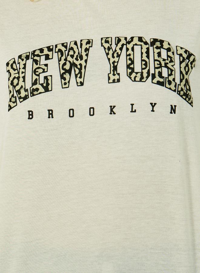 Styli Slogan Print Short Sleeves Boxy Fit T-shirtâ€‹  - Image 3
