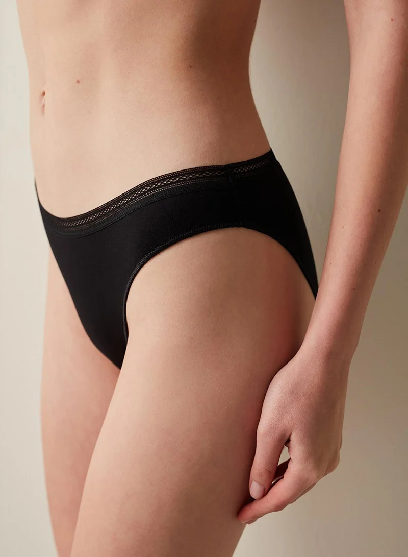 بنتي سراويل داخلية قطنية سوداء سهلة الارتداء