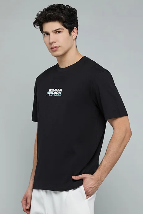 أر أند بي Printed T-Shirt with Crew Neck and Short Sleeves