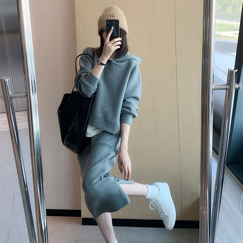 plus size womens fat mm300 kg slim meat covering high-end hooded sweater skirt casual fashion two-piece set Picture color