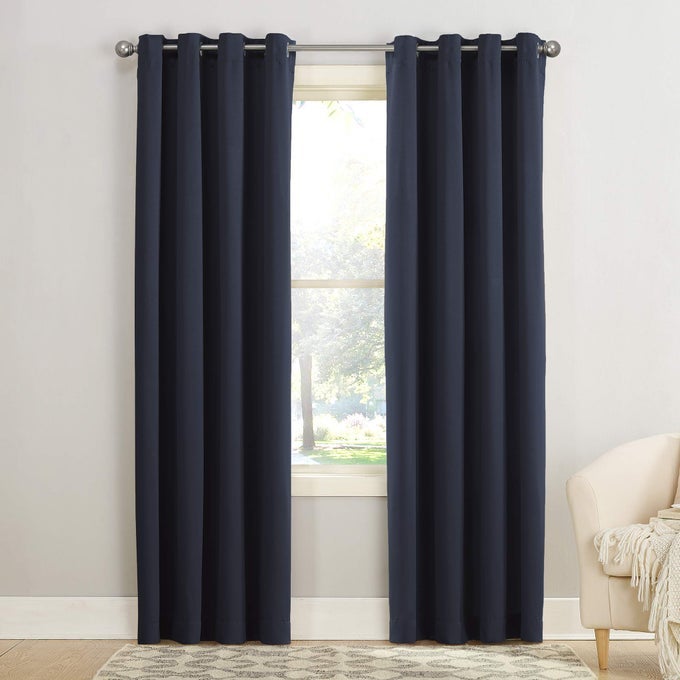 BARROW ENERGY EFFICIENT GROMMET CURTAIN SINGLE PANEL