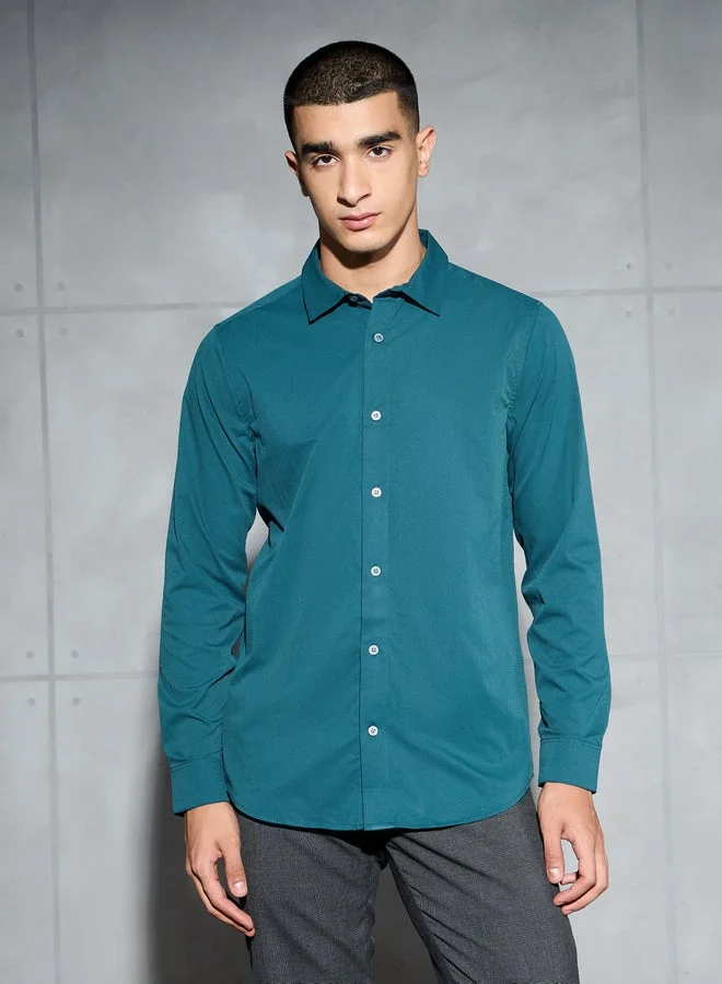 تكنوسبورت قميص رجالي تكنوسبورت بقصة ضيقة وياقة واسعة