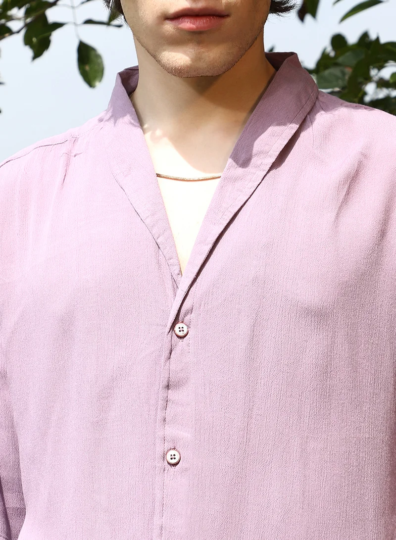 Campus Sutra Men's Mauve Purple Solid Breezy Shirt