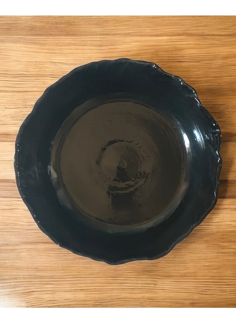 Generic A ceramic and porcelain tray that can withstand direct and indirect heat, from a flame or inside the oven.  - Image 4