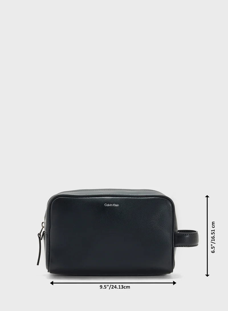 CALVIN KLEIN WASH BAG