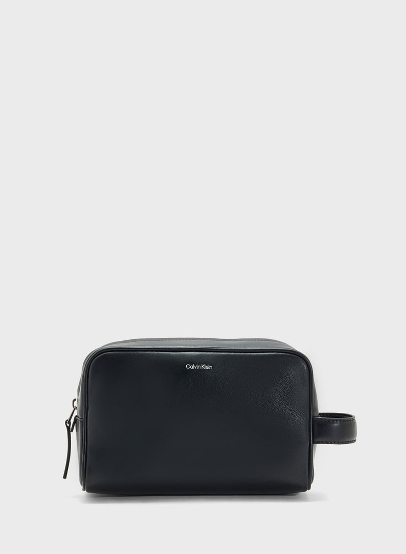 CALVIN KLEIN WASH BAG  - Image 1