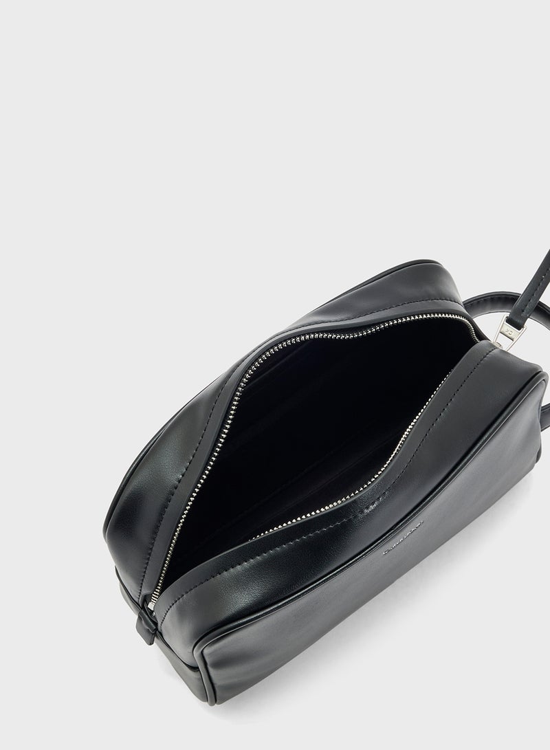 CALVIN KLEIN WASH BAG  - Image 5
