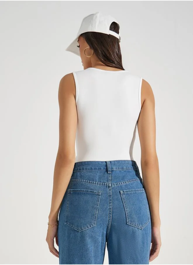 ستايلي Solid Knit Sleeveless Square Neck Bodysuit
