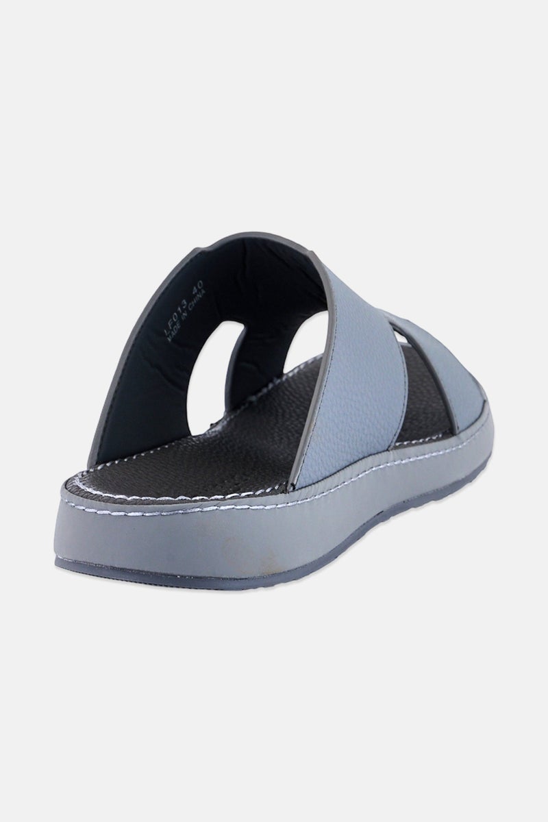 English Laundry Men Slip On Arabic Sandals, Grey - Image 3