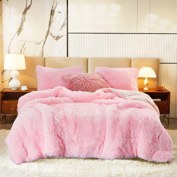 LUXURY FAUX FUR SHAGGY COMFORTER SET FULLQUEEN SIZE PLUSH SHERPA REVERSIBLE COMFORTER PINK 3 PIECES FLUFFY FUZZY BEDDING SET ULTRA SOFT AND WARM FOR WINTER 1 COMFORTER 2 PILLOWCASES
