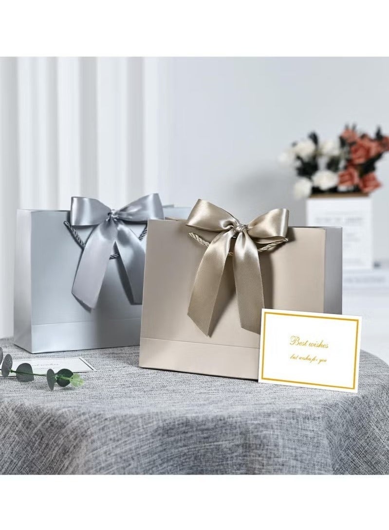 بيكو 2pcs لون الشمبانيا أكياس هدايا كبيرة ، حقائب ورقية مع شريط ، بطاقات المعايدة وورق الأنسجة ، أكياس الحفلات المحمولة مع مقابض ، حقائب هدايا عيد ميلاد ، حقائب حاضرة لحفل الزفاف ، حقائب لوازم الحفلات: 32 سم*25 سم*11 سم - Image 4