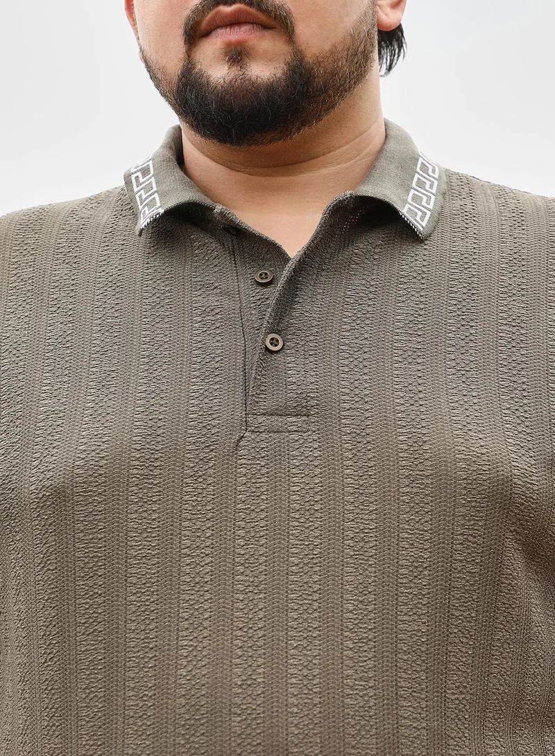 Instafab Plus Instafab Plus Men Bi-Panel Polo T-Shirt | Jacquard Polo Neck , Short Jacquard Cuff Sleeves | Half-Button Closure , Straight Hem | Solid Jacquard | Knit Fabric For Casual & Daily Wear | Seaweed Green