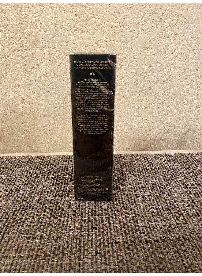 Jafra Royal Jelly Defy Rich Creme Cleanser Limpiador Facial En Crema 4.2 Fl. Oz. - Image 2