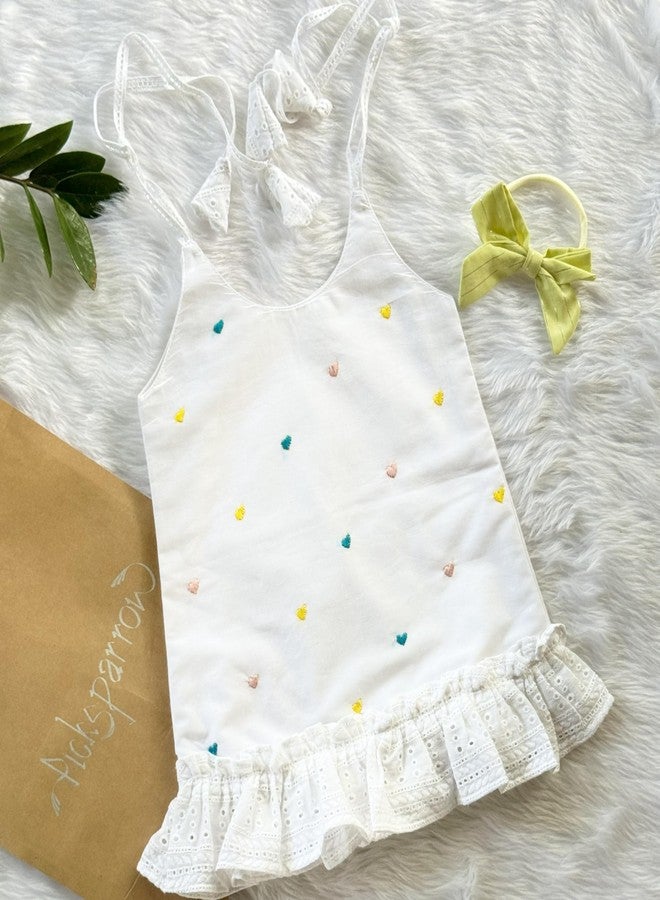 Picksparrow فستان قطني للرضع من ماركة Picksparrow مع عصابة رأس (مطرز يدويًا) (من 0 إلى 6 أشهر، بنقشة قلوب) - Image 2