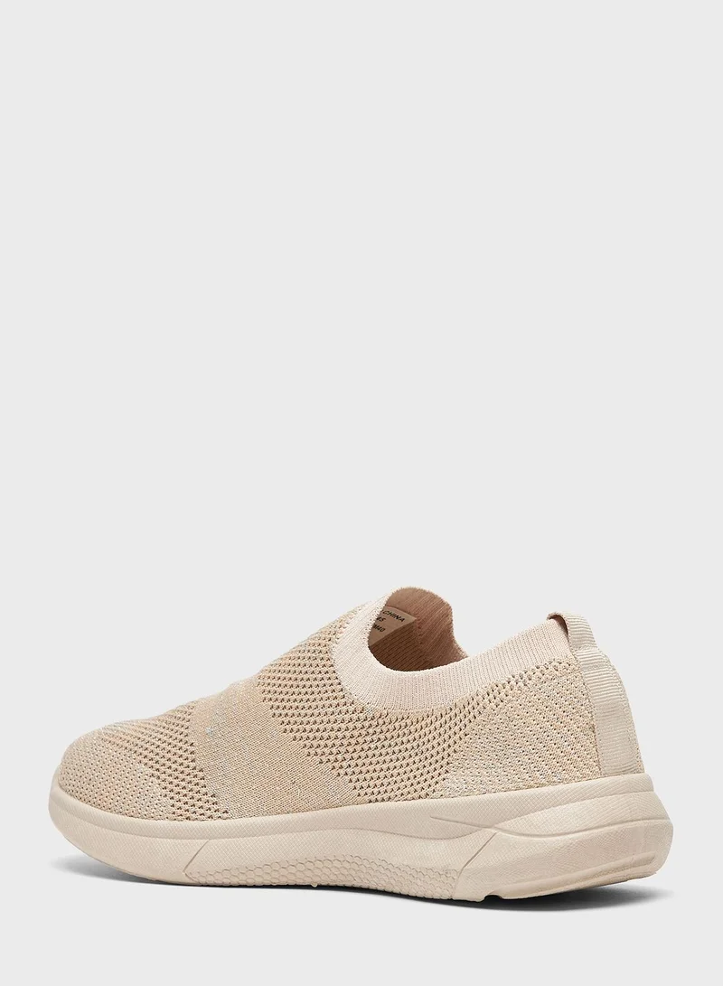 shoexpress Casual Slip Ons