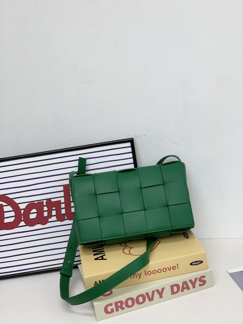 24 New Woven Mahjong Bag Casual Casual Easiest For Match Shoulder Bag Fashionable Cowhide Tofu Bag Large Capacity Pillow Bag - Image 1