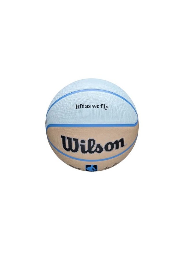 Wilson - NBA Team City Edition Icon Atlanta Hawks Basketball  Size: 7 - Image 1