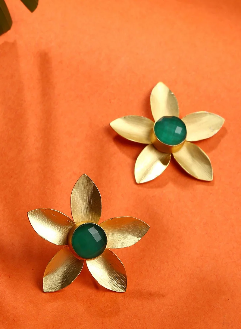 SOHI Green Stone-Studded Floral Artificial Stud Earring Jewellery