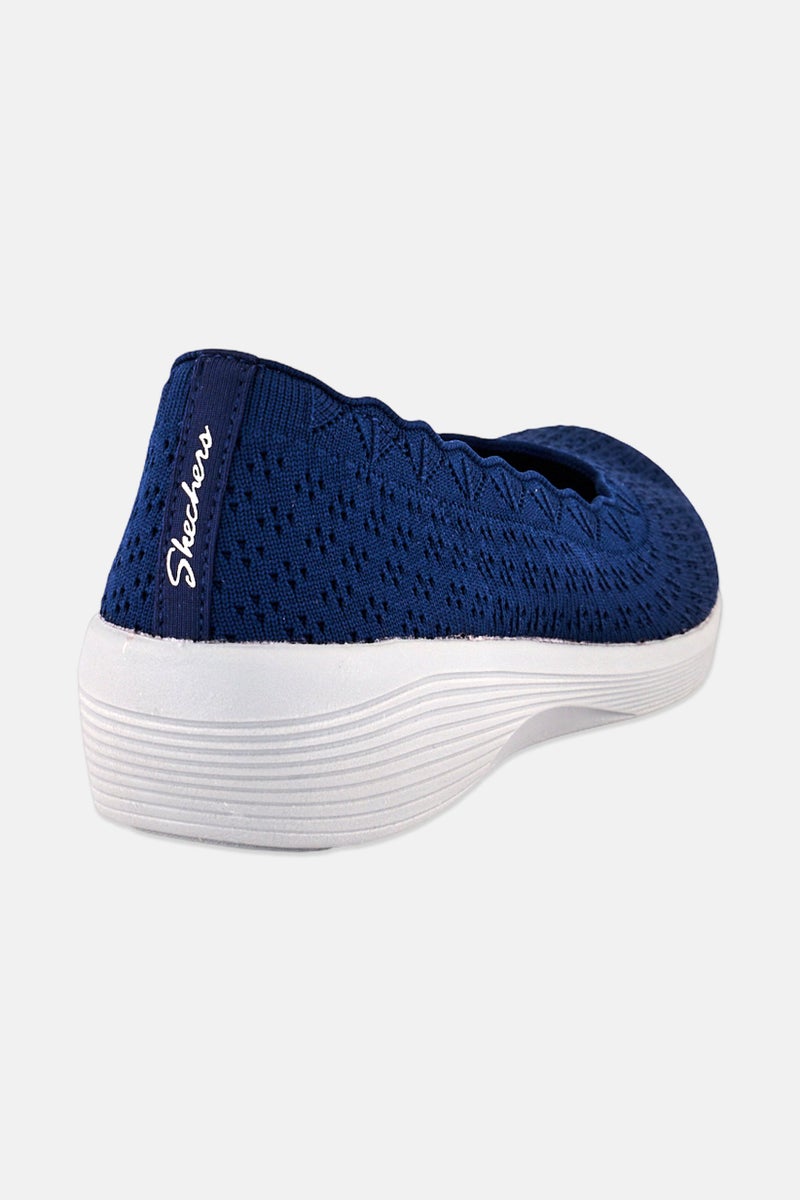 SKECHERS أحذية مشي نسائية آريا ديسكو سليب أون، كحلي - Image 2