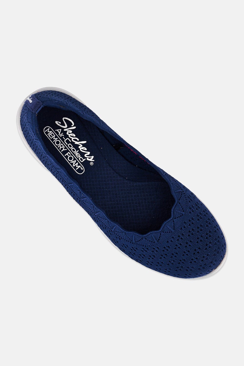 SKECHERS أحذية مشي نسائية آريا ديسكو سليب أون، كحلي - Image 3