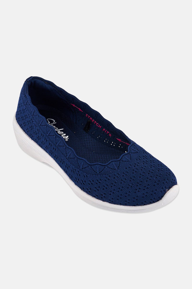 SKECHERS أحذية مشي نسائية آريا ديسكو سليب أون، كحلي - Image 1