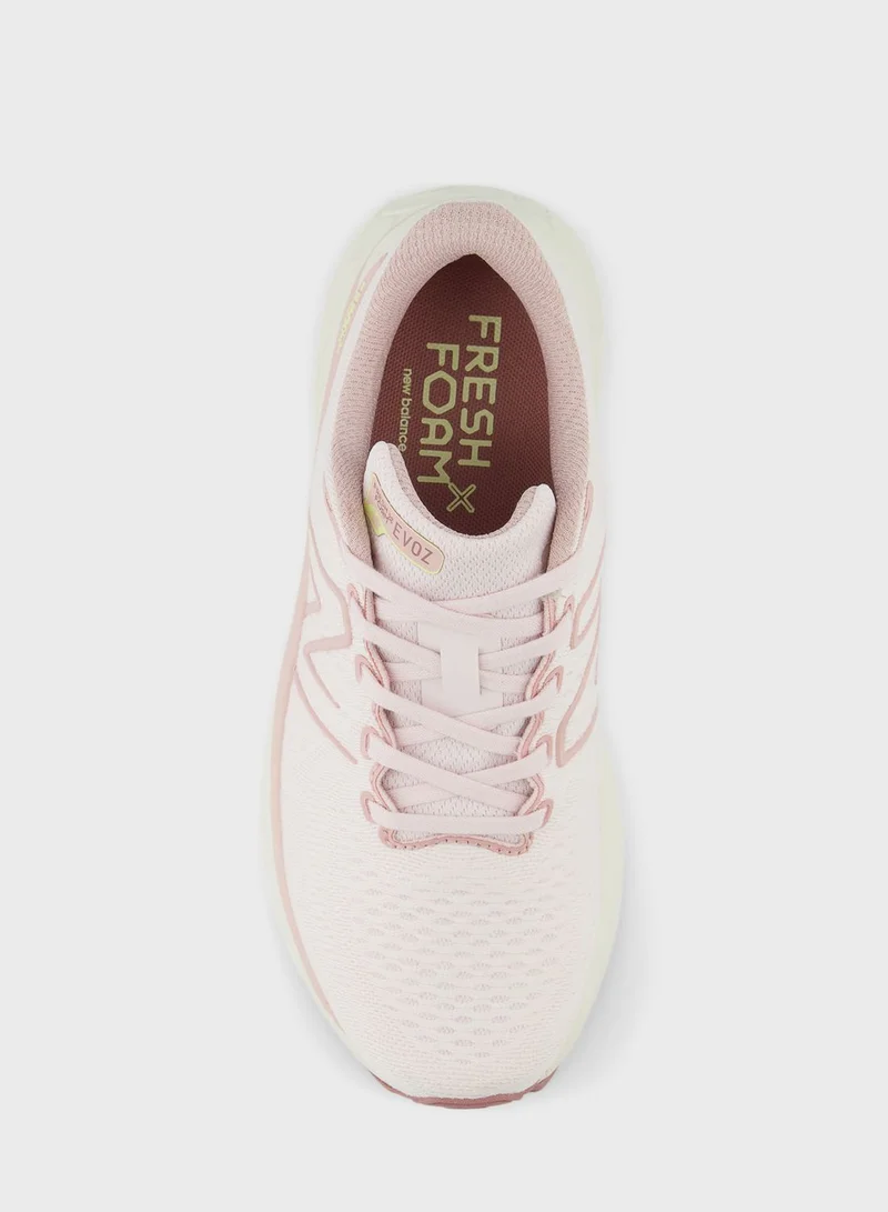 New Balance Evoz Running Shoes