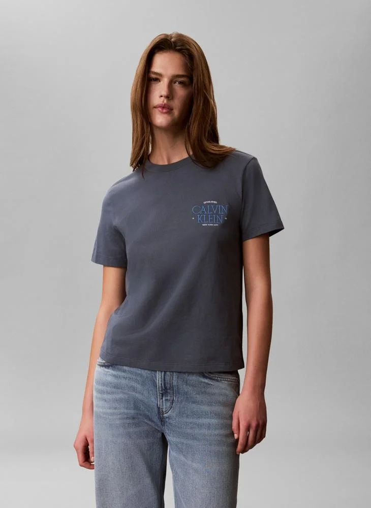 Logo Embroidery Mock Neck T-Shirt