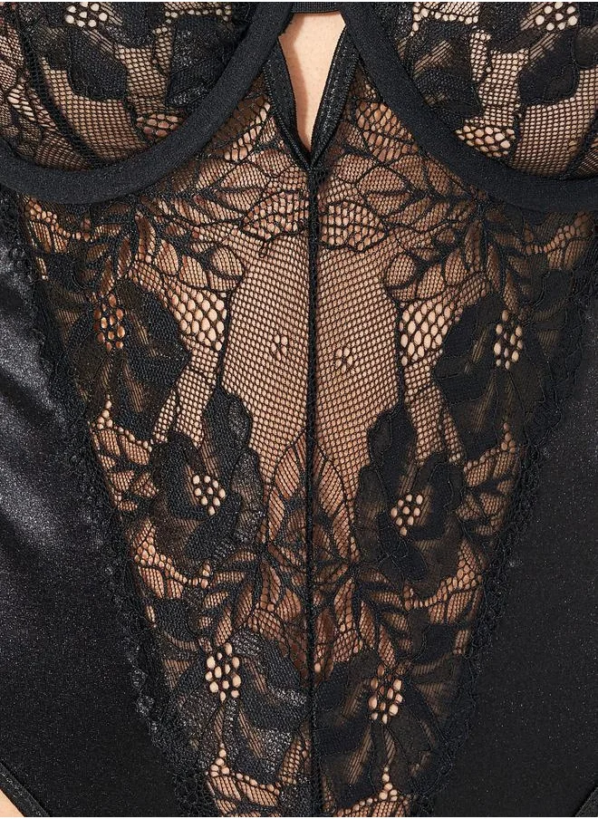 Styli Apex Strap Detail Lace Insert Bodysuit