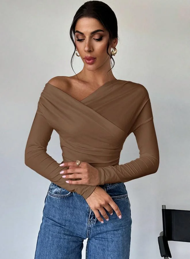 تايك تو Women's Solid Irregular Neck Long Sleeve Off-shoulder Top