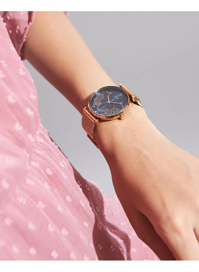 تشومباك ساعة Chumbak Round Dial Analog للنساء | مجموعة النمر النمر | حزام من الفولاذ المقاوم للصدأ | هدايا للنساء / الفتيات / السيدات | ساعة أزياء أنيقة للملابس غير الرسمية / للعمل - ذهبي