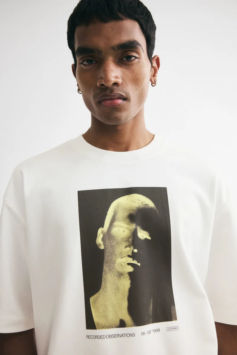 H&M  Relaxed Fit Boxy printed cotton T-shirt for Men | Best Price UAE