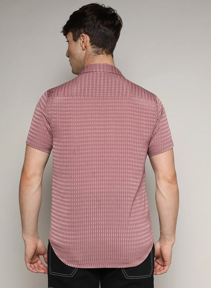 Campus Sutra Campus Sutra Men's Nude Pink Self-Design Block Shirt For Casual Wear | Spread Collar | Short Sleeve | Button Closure | Shirt Crafted With Comfort Fit For Everyday Wear
